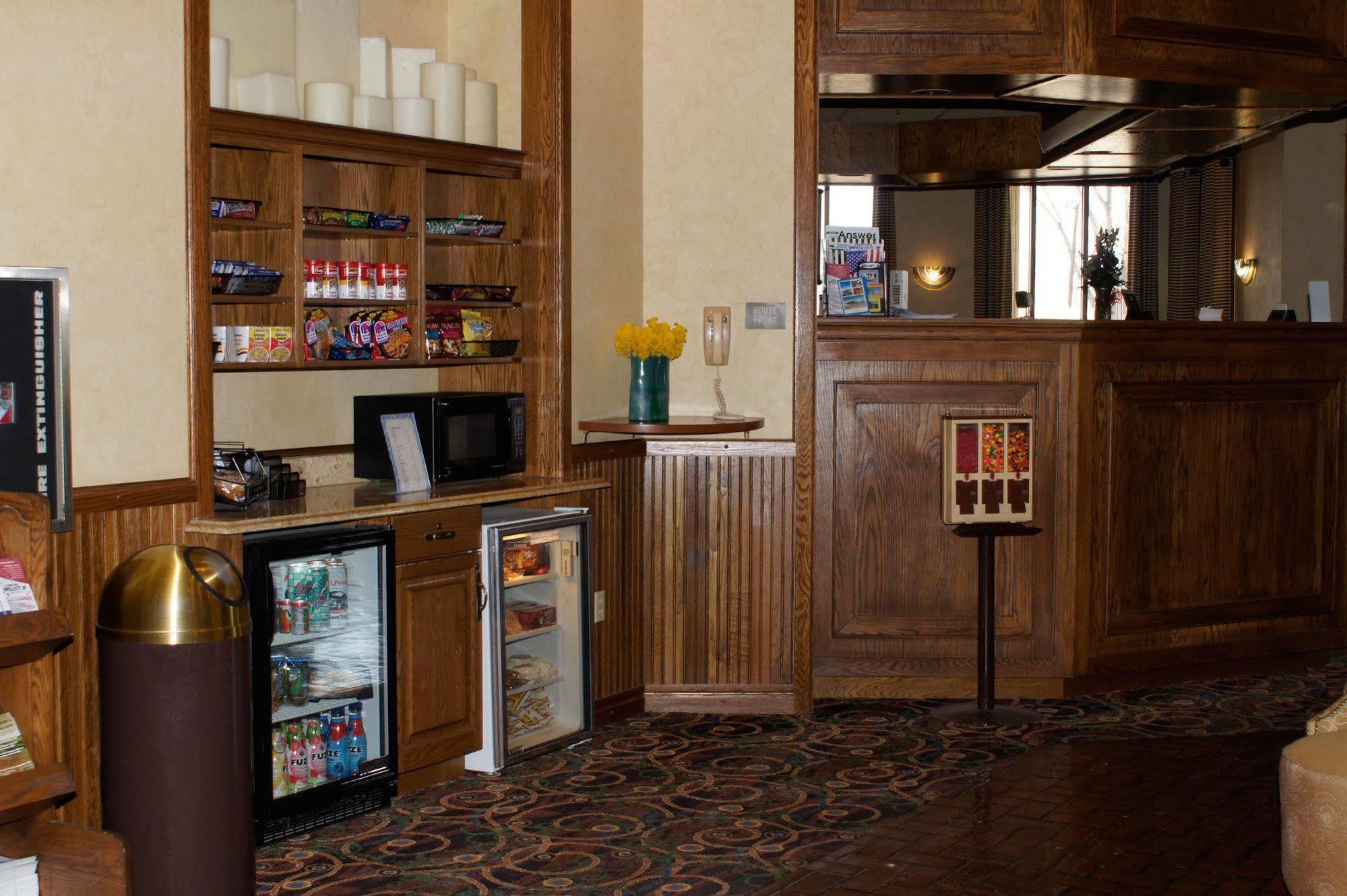 El Rancho Hotel Williston Extérieur photo